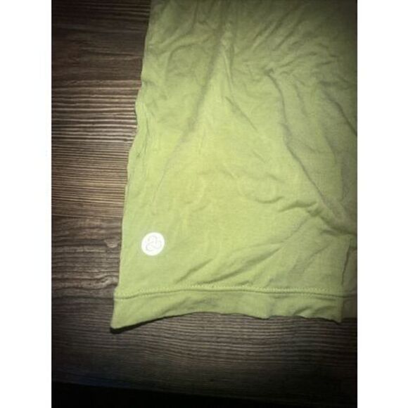 Zella Short Sleeve Cotton Knotted Hem T Shirt Women's Size Small Green. D - Picture 5 of 5